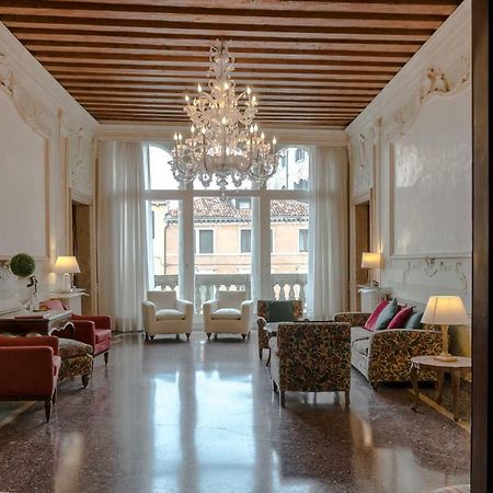 Luxury Balcony Apartment Veneza Exterior foto